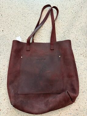 Minimalist Burgundy Leather Tote with Front Pocket (with character)